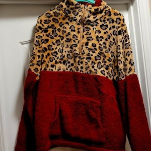 Large Leopard-print & Maroon 3/4 Zipped Pullover